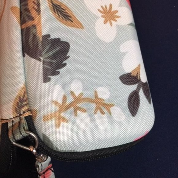 Floral Wristlet Make Up Cosmetic Brush Travel Weekend Hard Case 4.5" x 6.5" - Picture 7 of 10